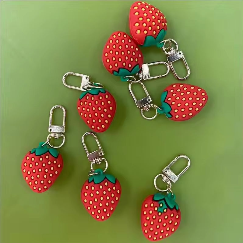 Cute Disposable Strawberry Shaped Plastic Drinking Water Bottle Cup With Lid& Straw for Party Decoration Supplies